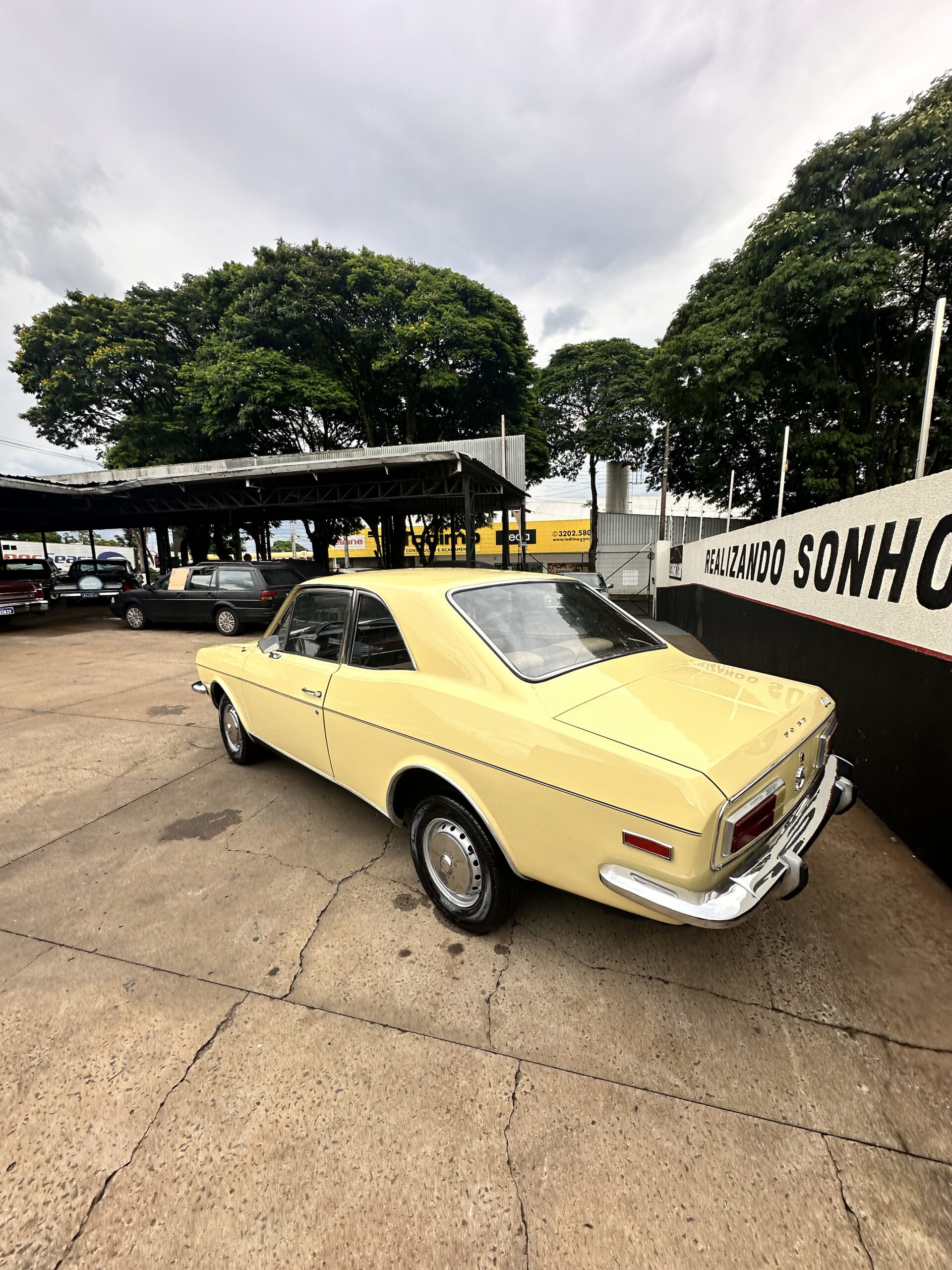 PROMO O Ford Corcel 1 4 LDO 1976 Classic Car