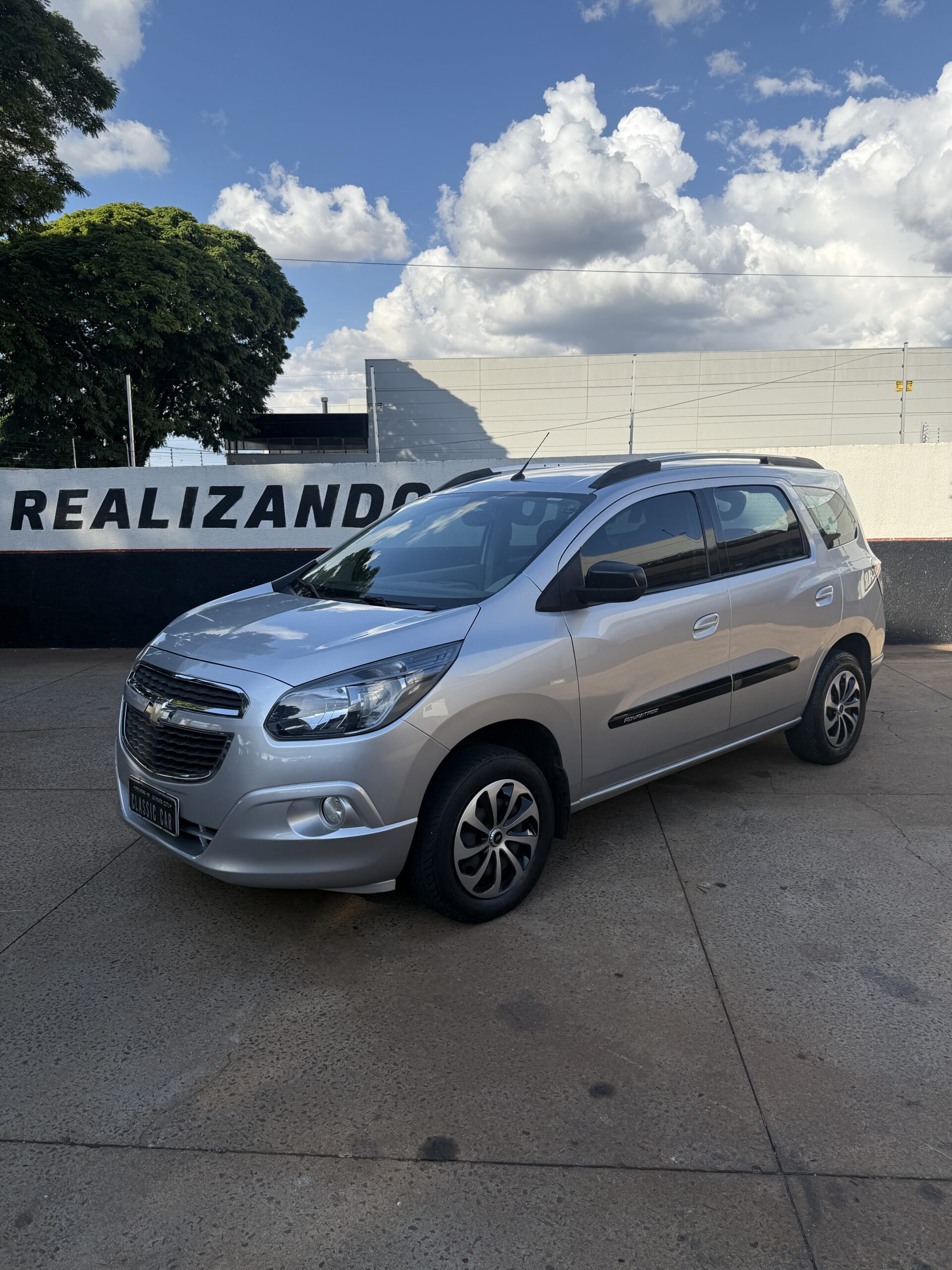 Chevrolet Spin Advantage 1.8 Flex 2015