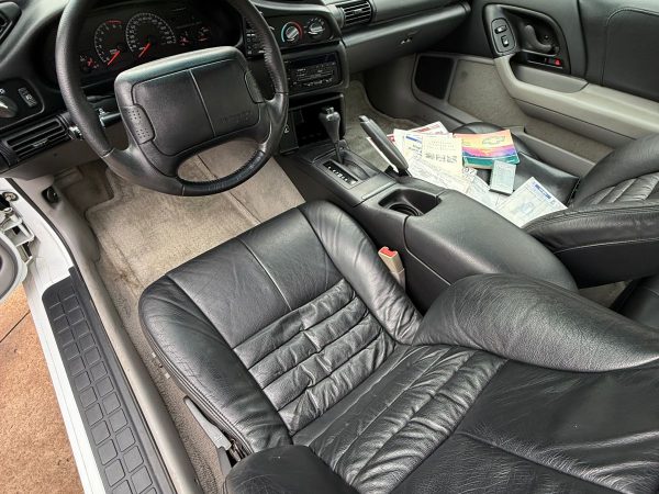 d9473903-2b80-4213-a487-f717a2221a76